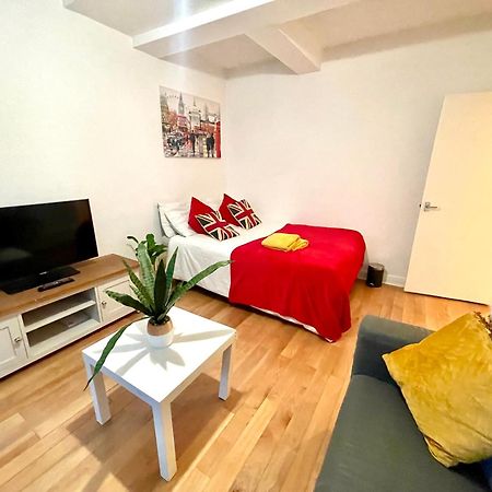 2 Bed Flat Near To London Bridge Appartement Buitenkant foto