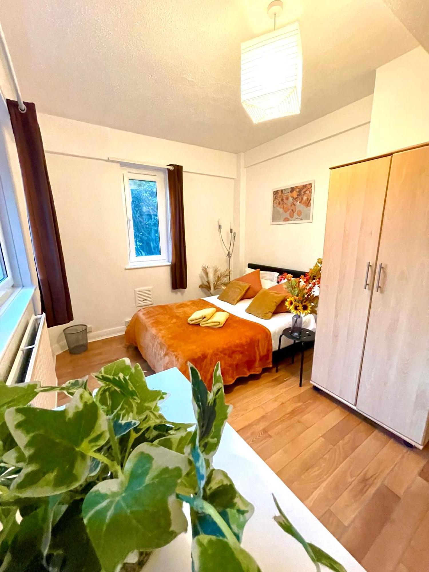 2 Bed Flat Near To London Bridge Appartement Buitenkant foto
