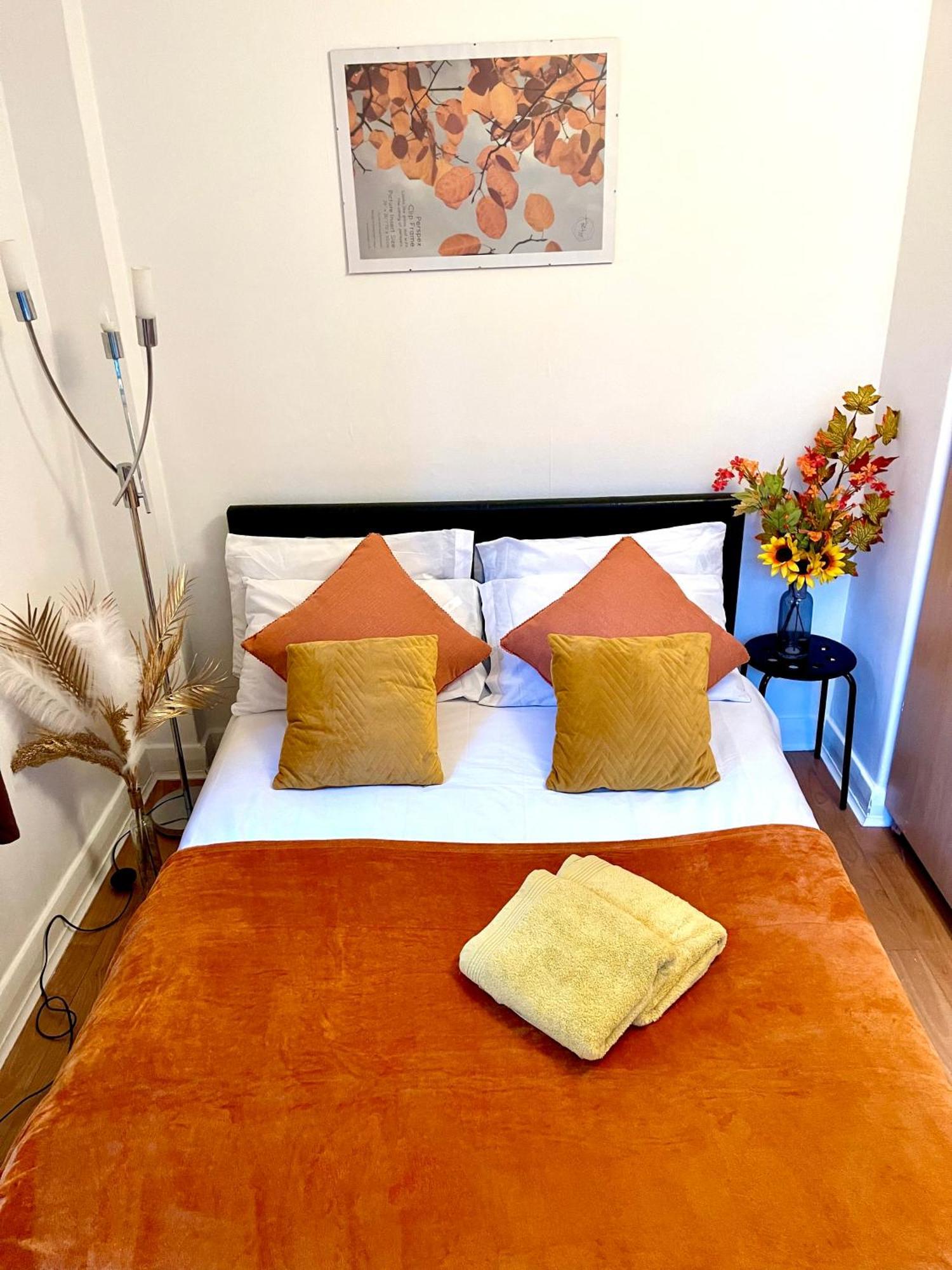 2 Bed Flat Near To London Bridge Appartement Buitenkant foto